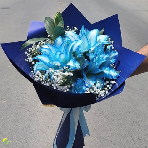 خرید دسته گل لیلیوم آبی و عروس در مشهد