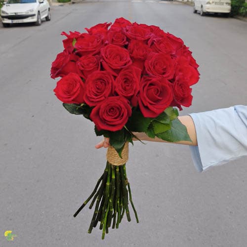خرید دسته گل رز در تابستان