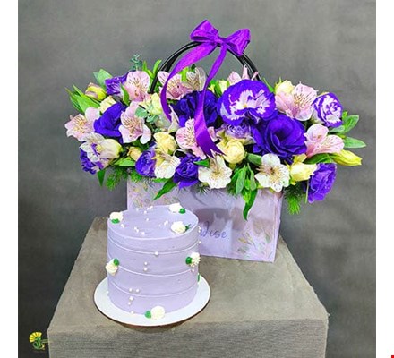 باکس گل و کیک کد 13