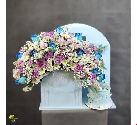 باکس گل و کیک آسمان 