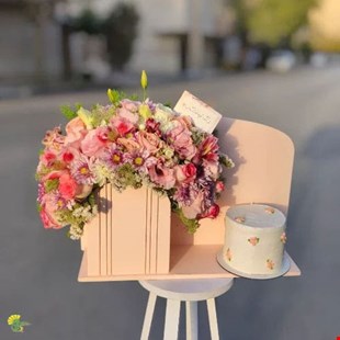 باکس گل و کیک کد 9