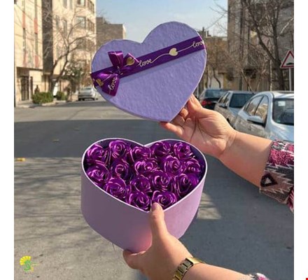 باکس گل روبانی بنفش