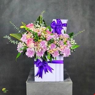 باکس گل هدیه سام