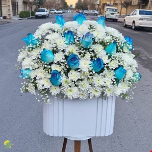 باکس گل هدیه شبنم