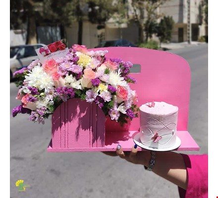 باکس گل و کیک - خرید گل مشهد