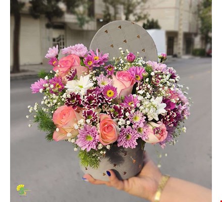 باکس گل هدیه رز و داوودی - خرید گل مشهد