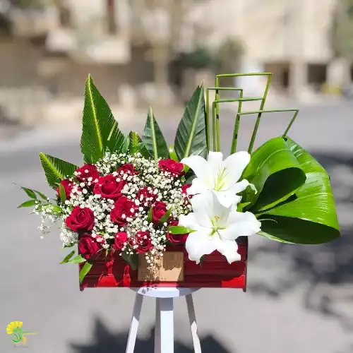 باکس گل لیلیوم و رز