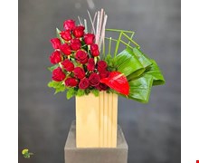 باکس گل لاکچری رز و آنتوریوم