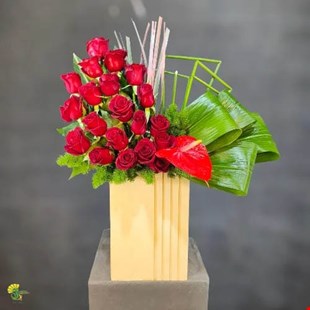 باکس گل لاکچری رز و آنتوریوم