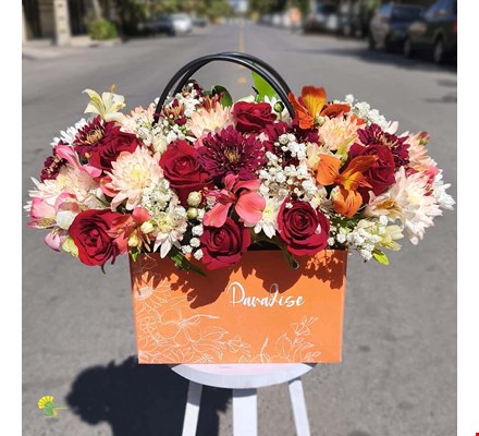باکس گل پارادایس کد 2 - سفارش آنلاین گل در مشهد