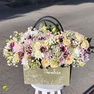 باکس گل هدیه پارادایس کد 6 - خرید گل مشهد