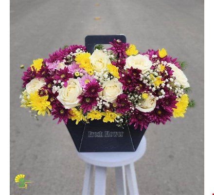باکس گل هدیه پارادایس کد 16 - خرید گل مشهد