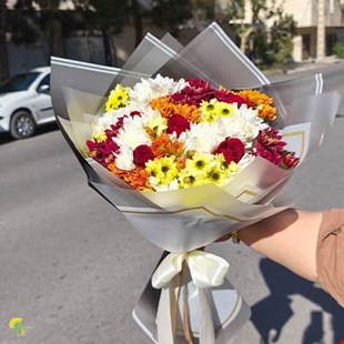 دسته گل داوودی و رز