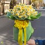 دسته گل نرگس و عروس