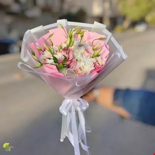 دسته گل رز و داوودی