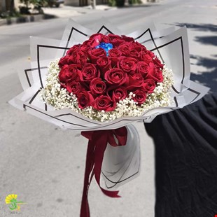 دسته گل رز آرش