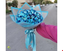 دسته گل رز آبی 