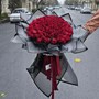 دسته گل رز قرمز