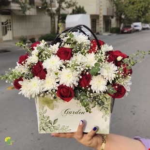 باکس گل پارادایس کد 13 - خرید گل مشهد 
