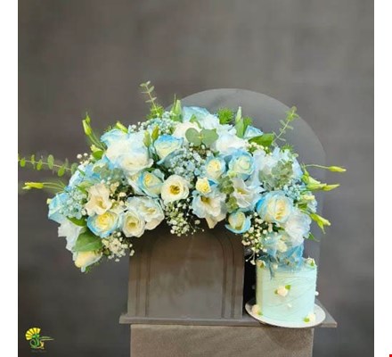 باکس گل و کیک کد 8