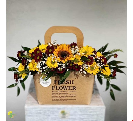 باکس گل هدیه مدل fresh-flower کد f14