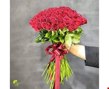 دسته گل رز قرمز